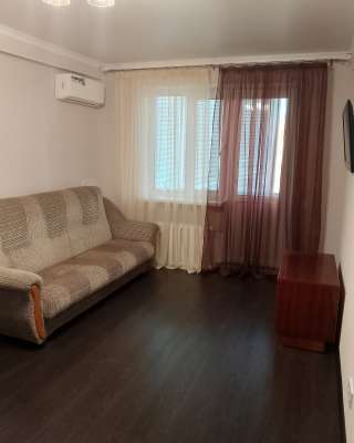 Сдам 1-но ком. квартиру пл.34 кв.м., 3/5, Пятигорск, ул. Украинская 64/1