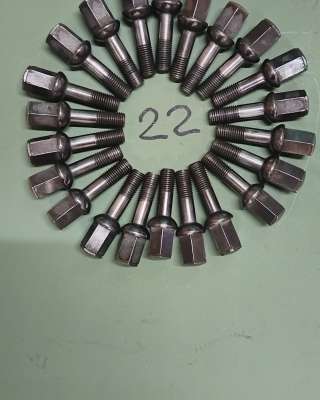 Болты колёсные на Мерседес