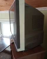 Телевизор Хитачи бу рабочий с пультом