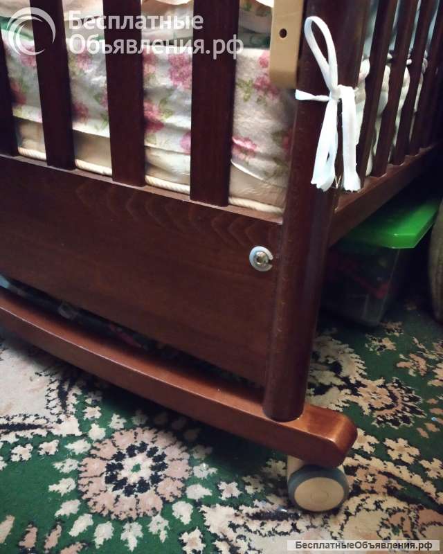 Кроватка для новорождённого