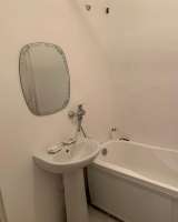 2 ком. квартира Титова 6