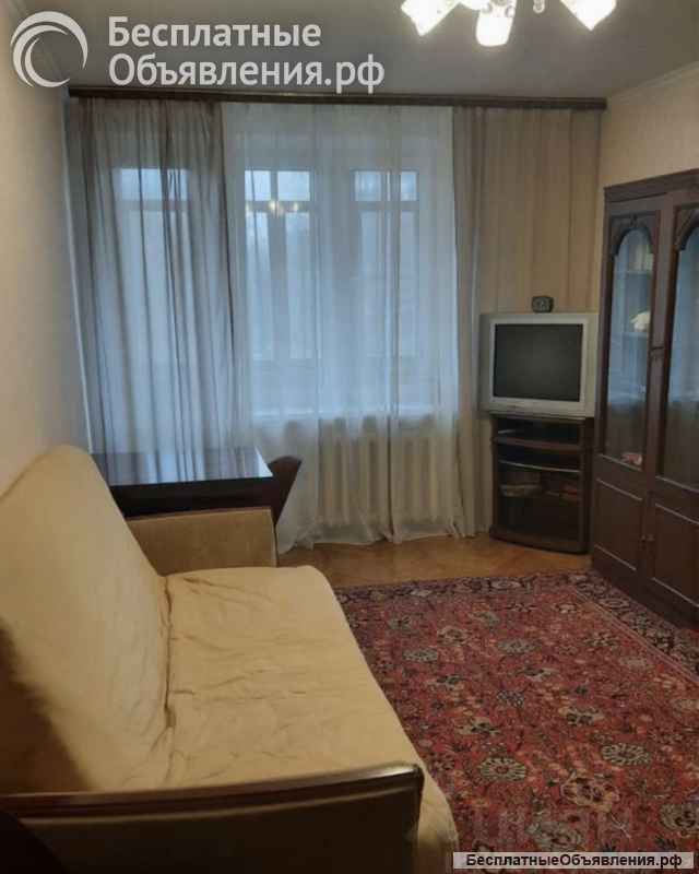 Меняю 3-комнатную квартиру на 1-комнатную в г. Москве с Вашей доплатой.