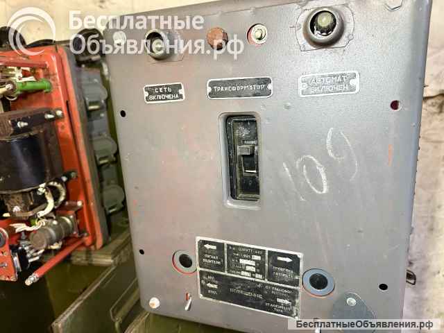 Трансформатор с автоматической защитой и блоком розеток 380/220В-24/12В