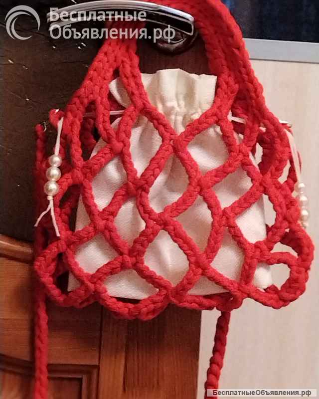 Вяжу любые вещи на заказ, сумочки из бусин