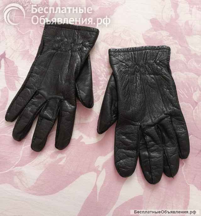 Перчатки кожаные, состояние - не носил. Размер 21-11 (23,5 см. на 10,5 см.)