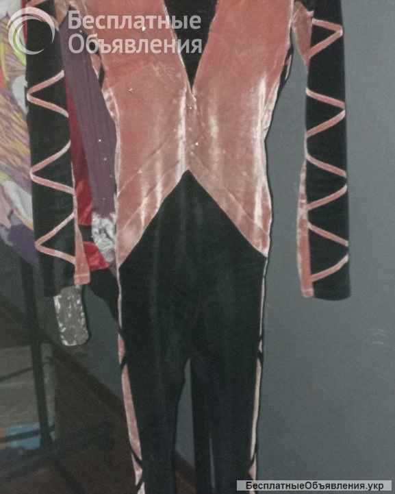 Комбинезоны и штанишки спортивные