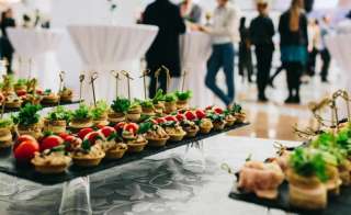 Piter Eat: Услуги кейтеринга, которые превращают всякое мероприятие в настоящий праздник в Санкт-Пет