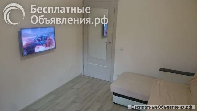 Комната в 3-х комнатной квартире с большой кухней