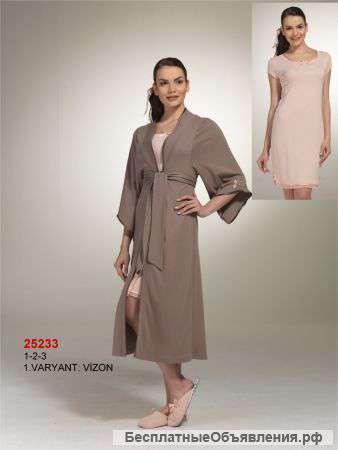 Одежда для дома: пижама, халат, ночная рубашка, домашний костюм