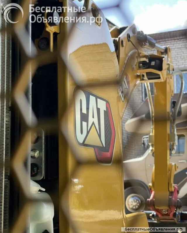 Мини-экскаватор Cat302