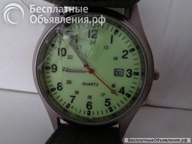 Наручные мужские кварцевые часы на запчасти