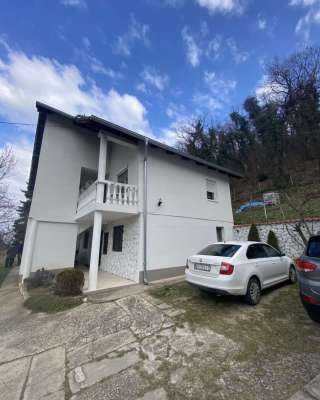 Дом в Сремской Каменице Нови-Сад 147 м²