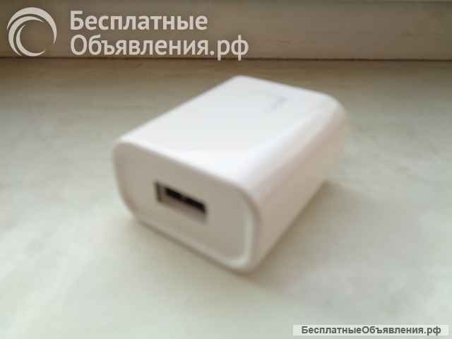 Зарядник для мобильного с английской вилкой