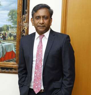 Доктор Мохамед Рела: Роботизированная хирургия печени