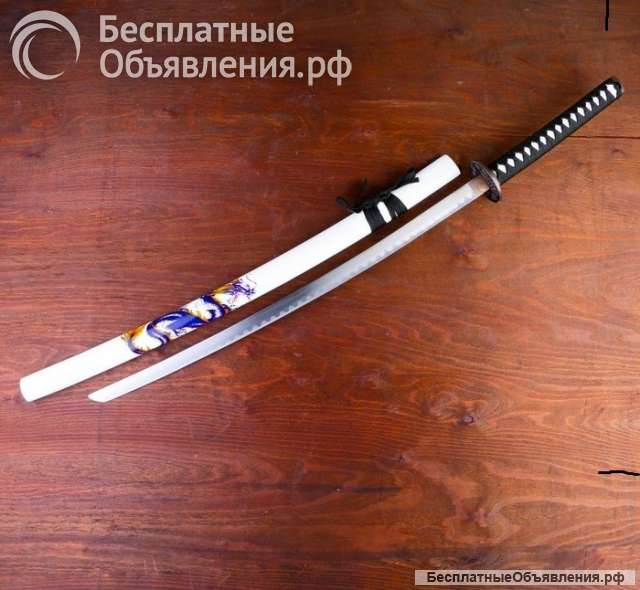 КАТАНА белый дракон, ДРАКОН НА ПОДСТАВКЕ