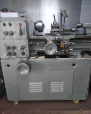 Токарный станок