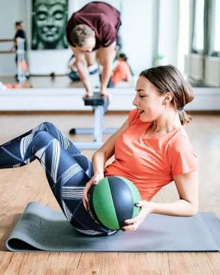 Фитнес-студия LiveBody