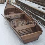 Лодка деревянная с рундуком