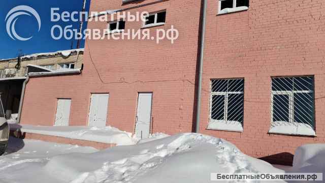 Здание отдельно стояще