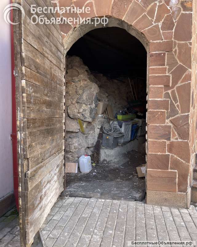 Подсобное помещение 153 кв. м