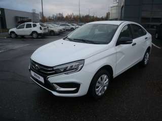 ВАЗ (LADA) Vesta I рестайлинг (2022 2025) 106 л.с. 1.6 MT Comfort