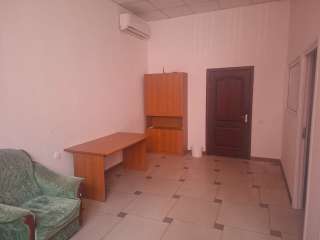 Сдаю помещение - 38 кв.м, р-он 1000 Мелочей, бп