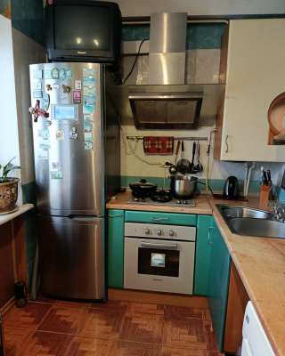 Трех комнатную квартиру у моря в Севастополе