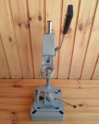 Стойка для дрели с тисками STP60