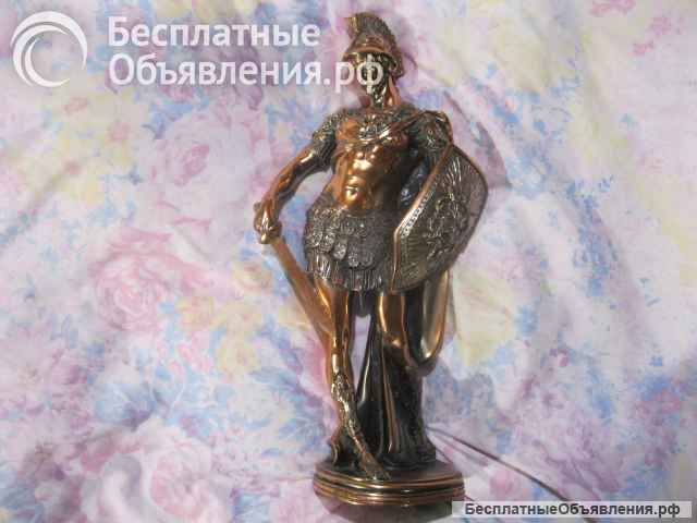 Легионер. статуэтка из металла