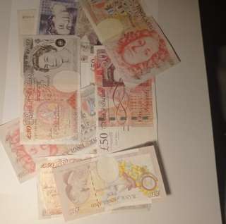 Обменять старые фунты стерлингов в Брянске