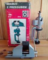 Тиски поворотные настольные TOP TOOLS