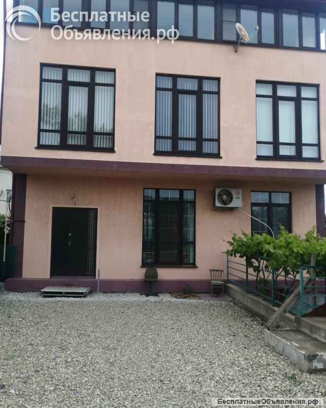 3эт дом с видом на бухту в Новороссийске