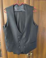 Приталенный костюм-тройка на подростка