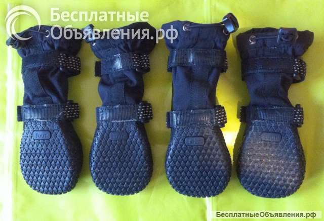 Обувь (ботинки) для собак утеплённая