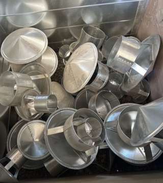 Трубы для вентиляции дома и дымохода