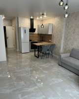 Сдается 1к.кв.33м. студия улица Академика Фёдорова. Современный ремонт, мебель, бытовая техника для