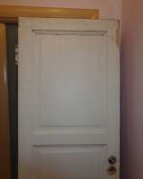 2 нат. двери для ванной и туалета 200 х 63 см
