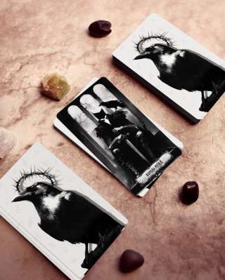 Погадаю на картах Таро, рунах, маятнике