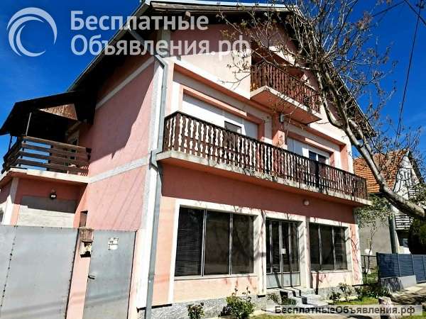 Дом в Дече, Сербия