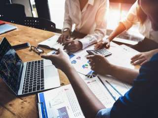 Разработка AI-решений под бизнес - ассистенты, платформы, боты