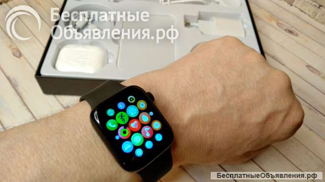 Умные часы в наборе аксессуаров 6 в 1