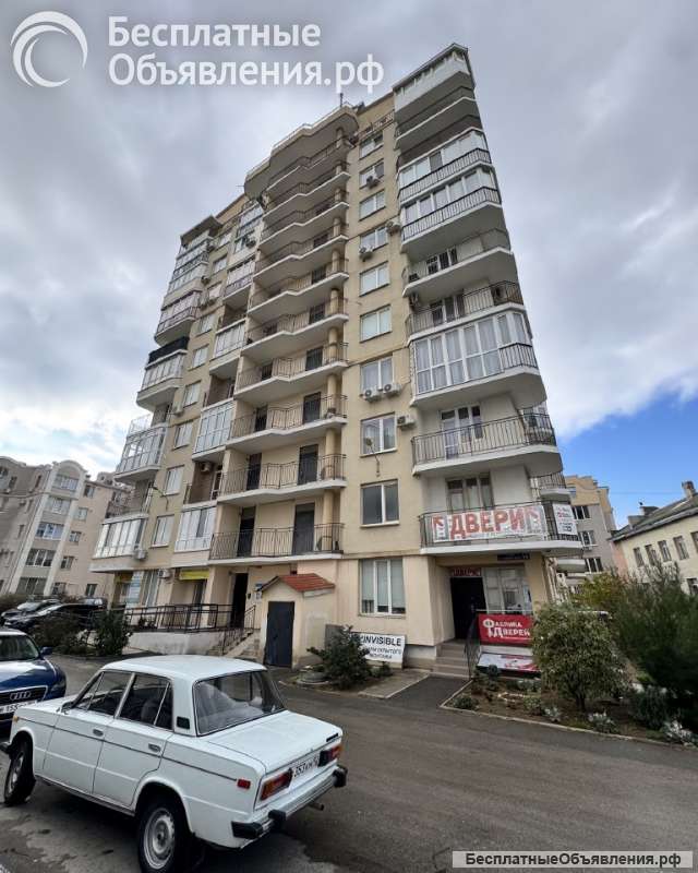 Квартира 3 комнаты в Севастополе