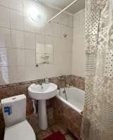 Сдается 1к.кв. 33м. проспект Чекистов. ремонт, имеется вся мебель и бытовая техника для комфортного