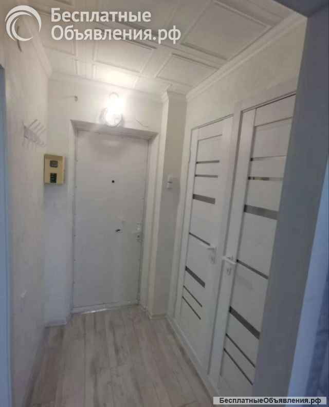 Сдается 1к.кв. 36м. улица 70лет Октября. Ремонт, мебель, бытовая техника имеется. рядом школа, дет