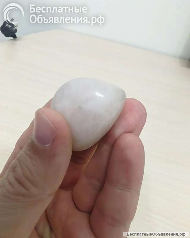 Розовый кварц галтовка