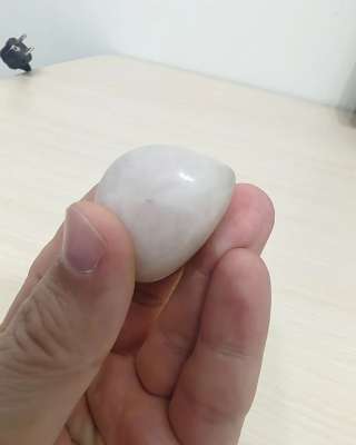 Розовый кварц галтовка