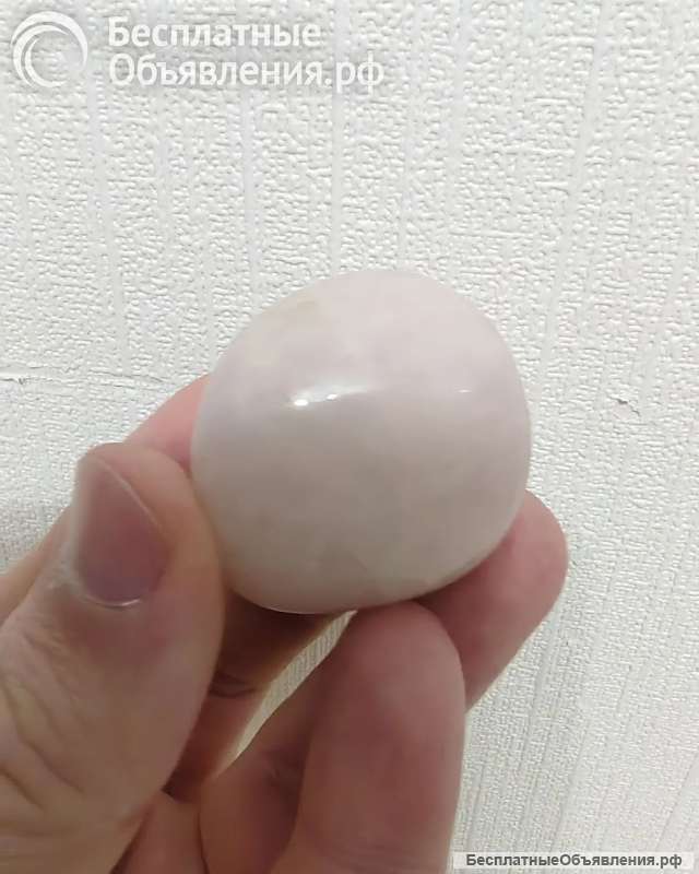 Розовый кварц галтовка