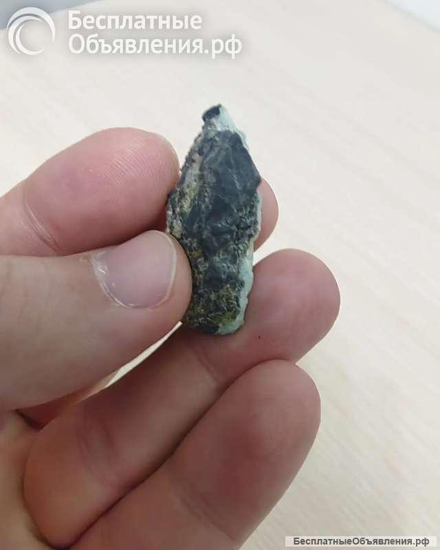 Гемиморфит природный кусочек