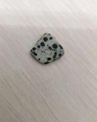 Яшма долматиновая галтовка