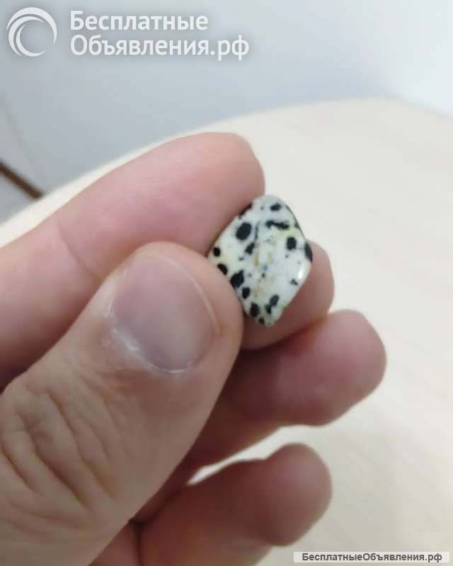 Яшма долматиновая галтовка